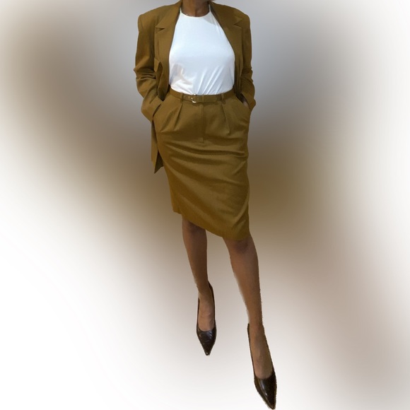 CHAUS Skirt Suit Size 12 - Picture 5 of 5